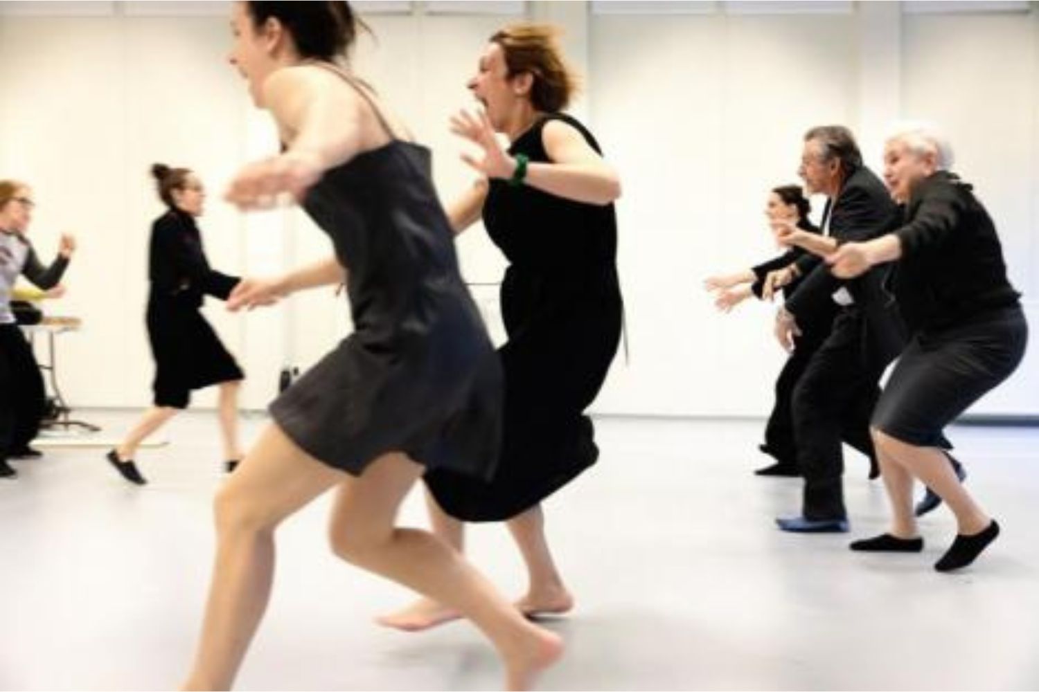 Uprizarjati spol: Ples v tvojih čevljih. Foto: Mesto Ženskk