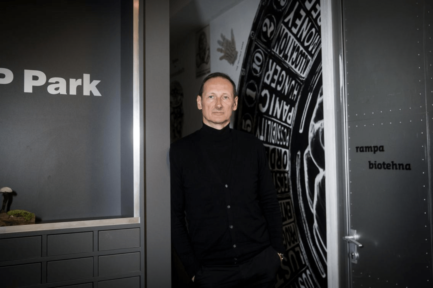 Izdelek brez naslova (44)